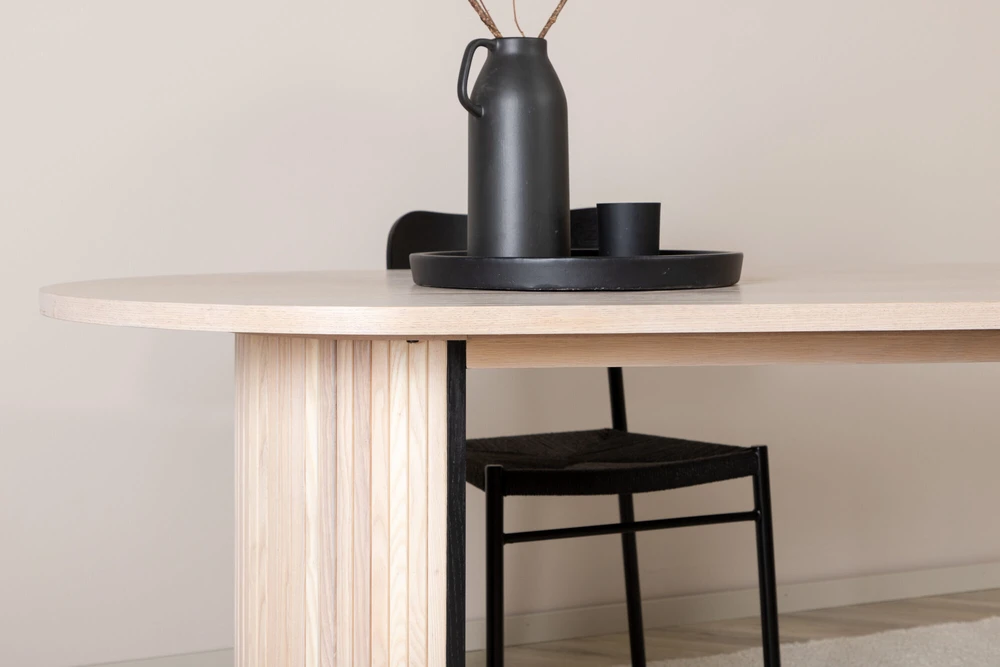 Venture Design Valgomasis stalas, Bianca ovalus, 75x200x90 cm, Balta