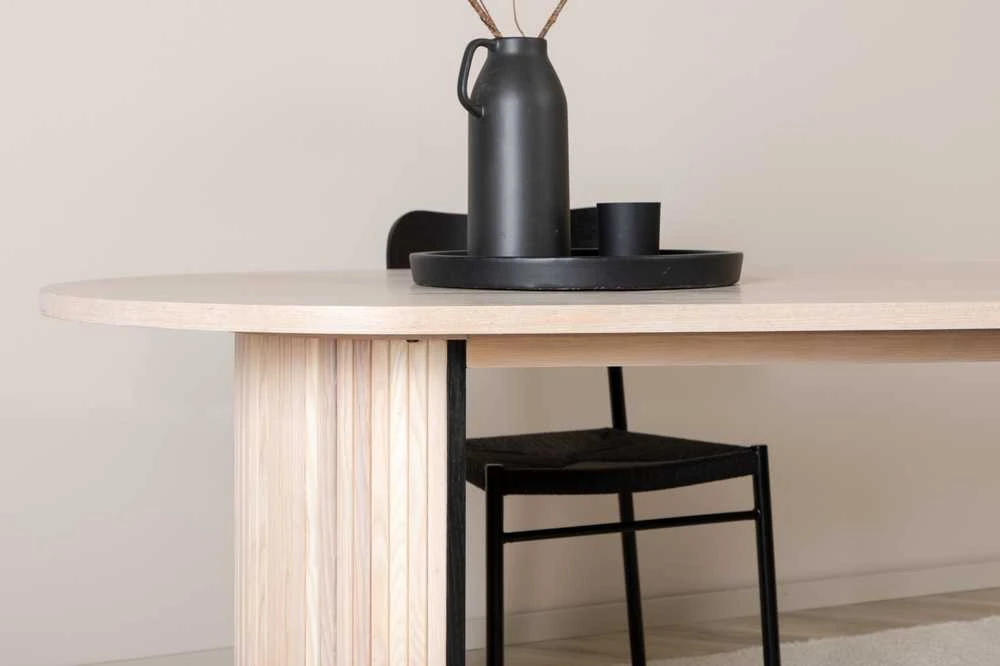 Venture Design Valgomasis stalas, Bianca ovalus, 75x200x90 cm, Balta