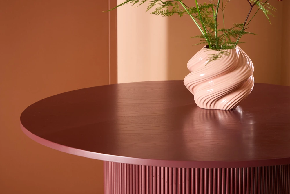 Venture Design Valgomasis stalas, Lenox, Burgundija