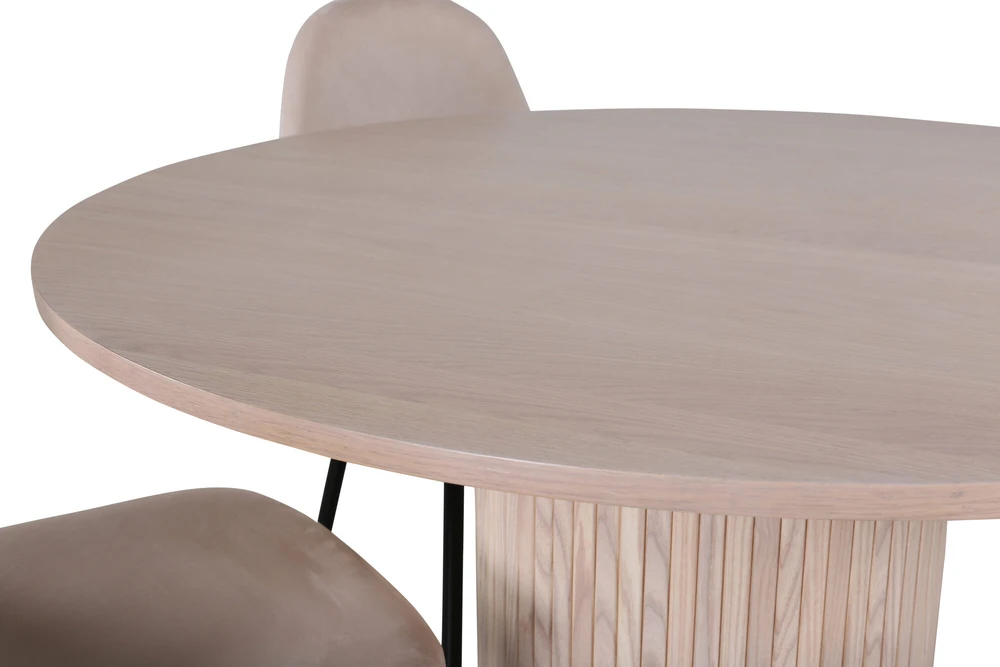 Venture Design Valgomojo stalas, Bianca apvalus, 110x74 cm, baltas plovimas juoda furniruota + Polar kėdė, bėžio spalva
