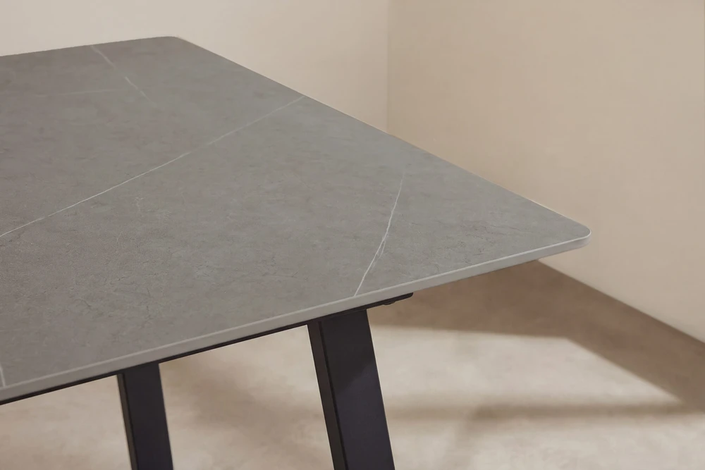 Venture Design Valgomojo stalas Estelle 200x90 cm, juodas/tamsiai pilkas