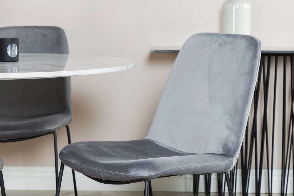 Venture Design Valgomojo stalas, Estelle, ø106x75 cm, Balta / Valgomasis kėdė, Muce, 63x84x43 cm, Pilka