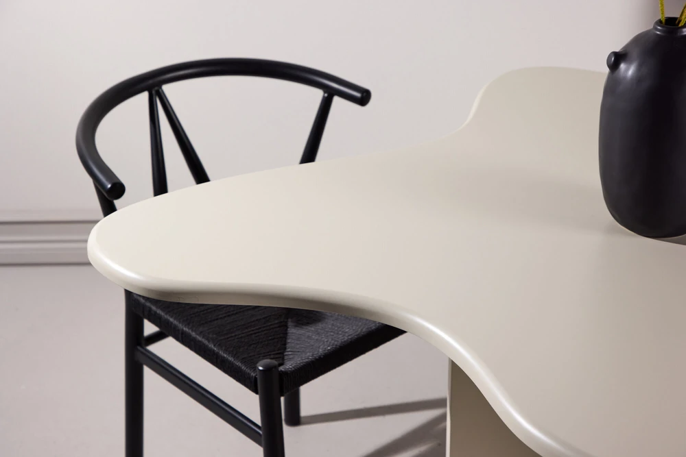 Venture Design Valgomojo stalas Flower 190x123x76 cm, smėlio spalvos MDF
