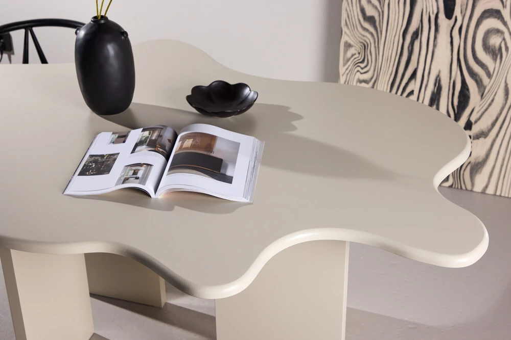 Venture Design Valgomojo stalas Flower 190x123x76 cm, smėlio spalvos MDF
