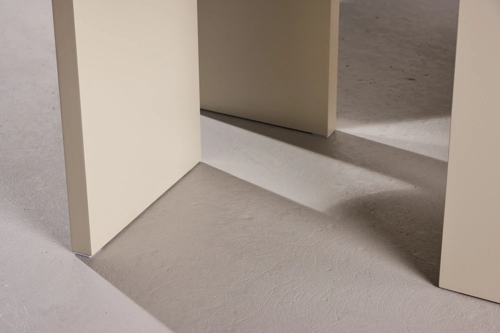 Venture Design Valgomojo stalas Flower 190x123x76 cm, smėlio spalvos MDF