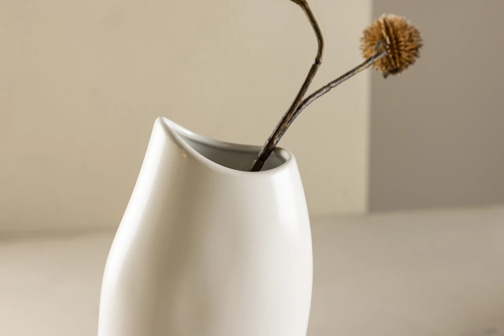 Venture Design Vaza, Ernst, 23x12x9 cm, Balta