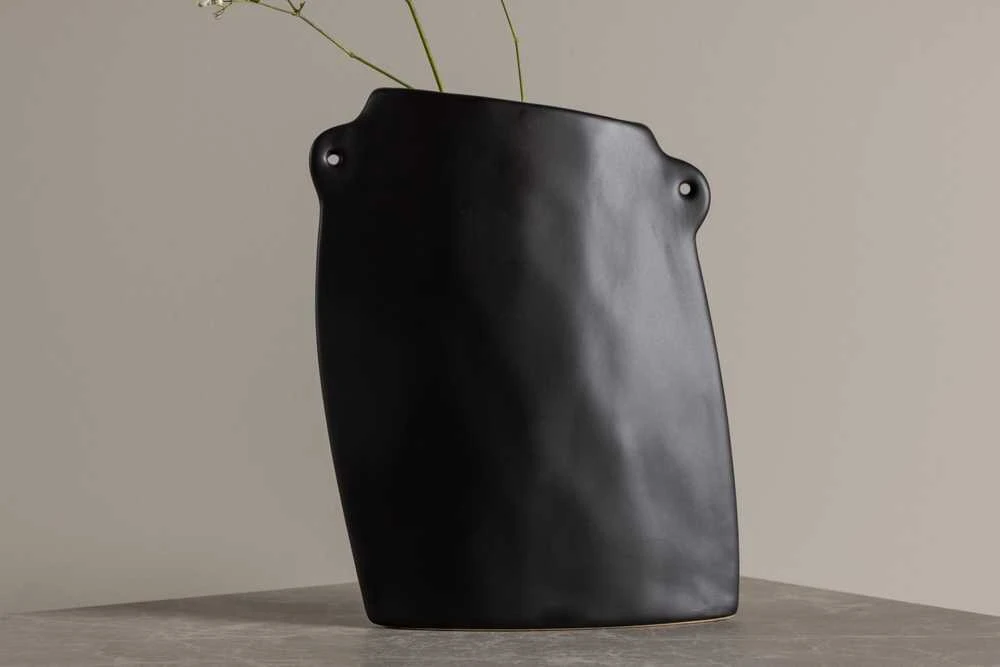 Venture Design Vaza, Hie, 21x14x5 cm, Juoda