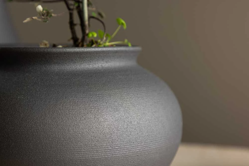 Venture Design Vaza, stovas, ø18 cm, juoda