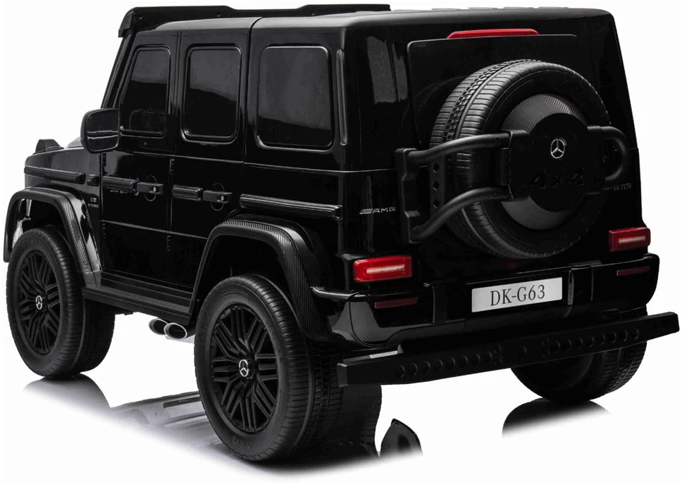 Jokomisiada Baterijomis varomas automobilis Mercedes G klasės 63 AMG 4x4 Panelinis radijas 2 asmenims PA0309