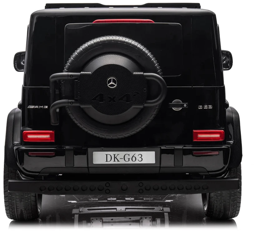 Jokomisiada Baterijomis varomas automobilis Mercedes G klasės 63 AMG 4x4 Panelinis radijas 2 asmenims PA0309