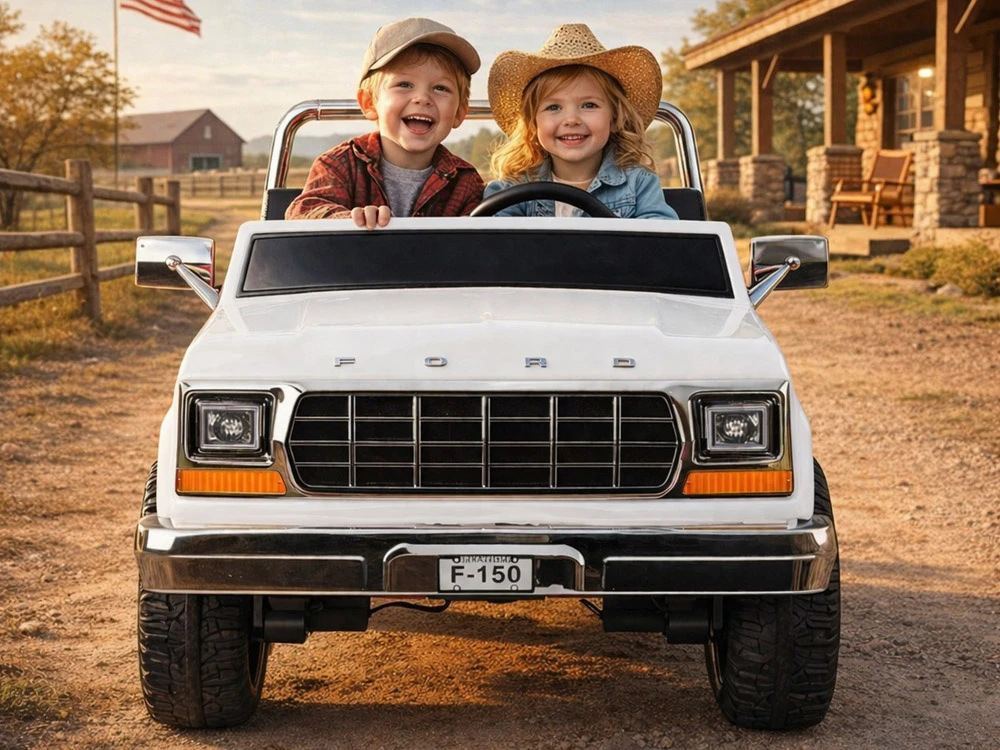 Jokomisiada Baterija varomas dvivietis klasikinis „Ford Bronco“ pikapas PA0338