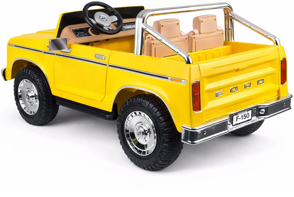Jokomisiada Baterija varomas dvivietis klasikinis „Ford Bronco“ pikapas PA0338