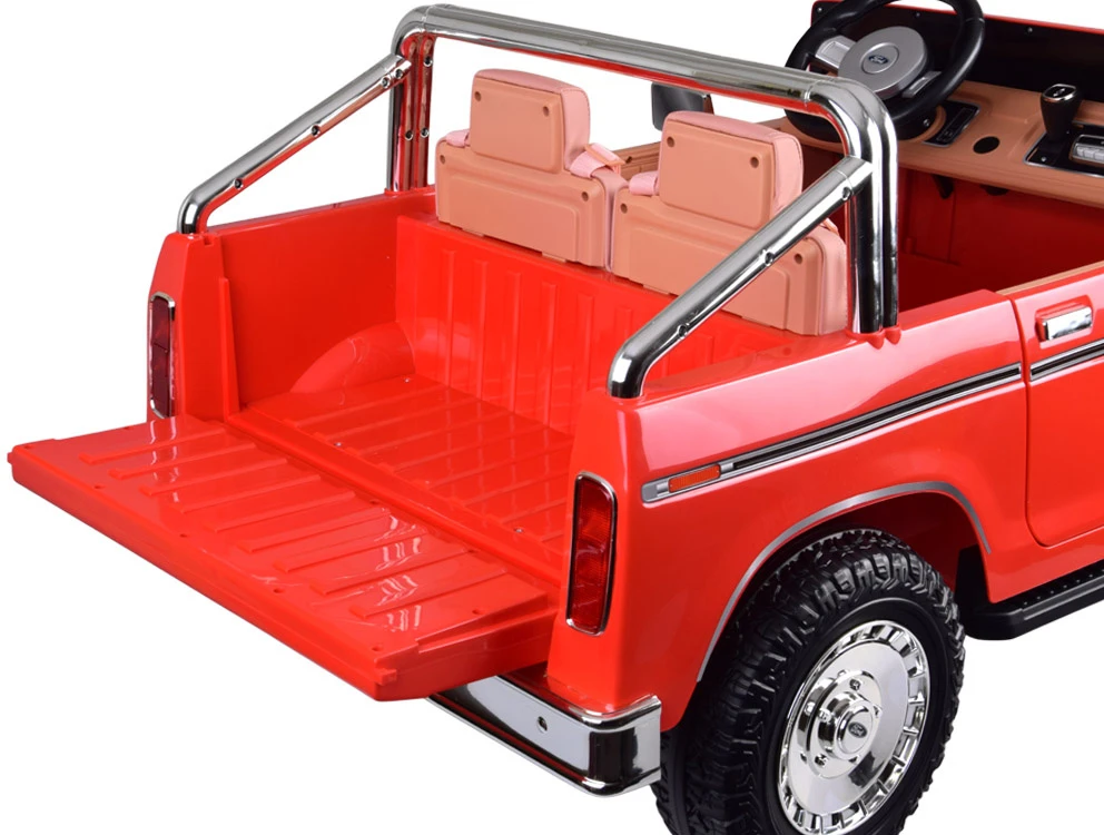 Jokomisiada Baterija varomas dvivietis klasikinis „Ford Bronco“ pikapas PA0338