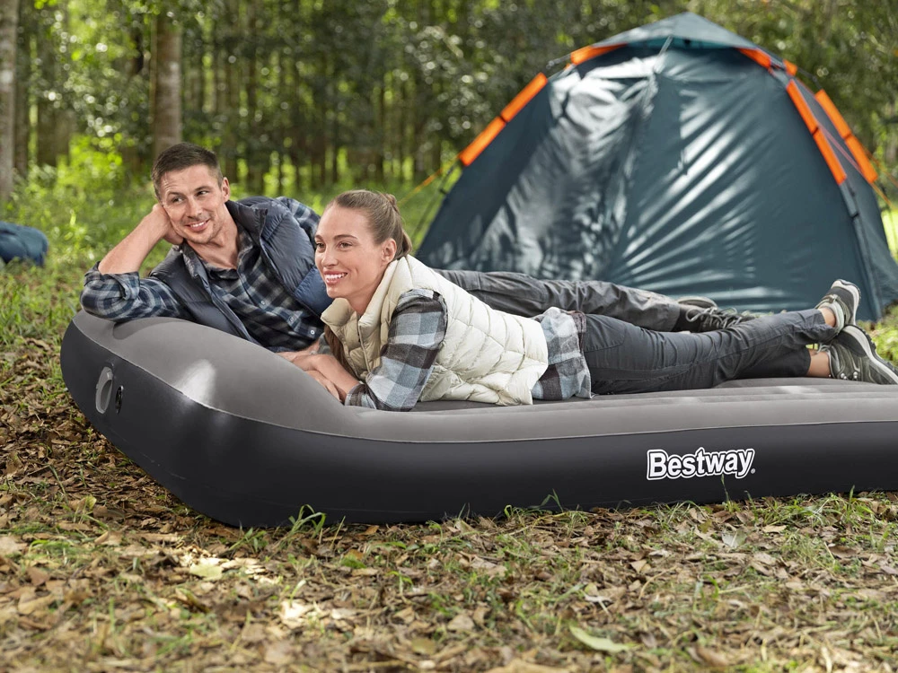 Pripučiamas čiužinys Bestway 150 x 203 x 30 cm su USB pompa