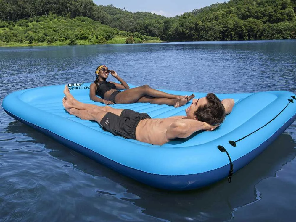 Bestway PLAUKIOJANTI SALA pripučiamas vandens čiužinys 4 asmenims 360 kg 269 x 183 cm 43542
