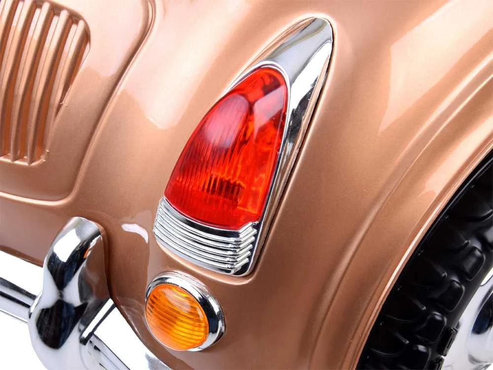 Jokomisiada Elegantiškas RETRO automobilis 2x variklis 12V, lakas PA0057M