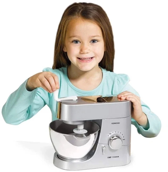 Casdon Interactive mixer with bowl and accessories - Kenwood ZA6721 kitchen robot