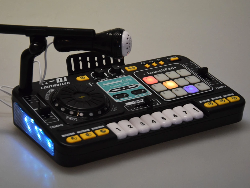 Jokomisiada MIXER DJ Controller Illuminated console for children + microphone ZA6303