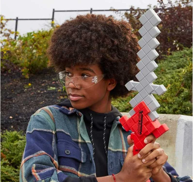 „Nerf Minecraft Heartstealer Sword“ + 4 smiginis Za 5123