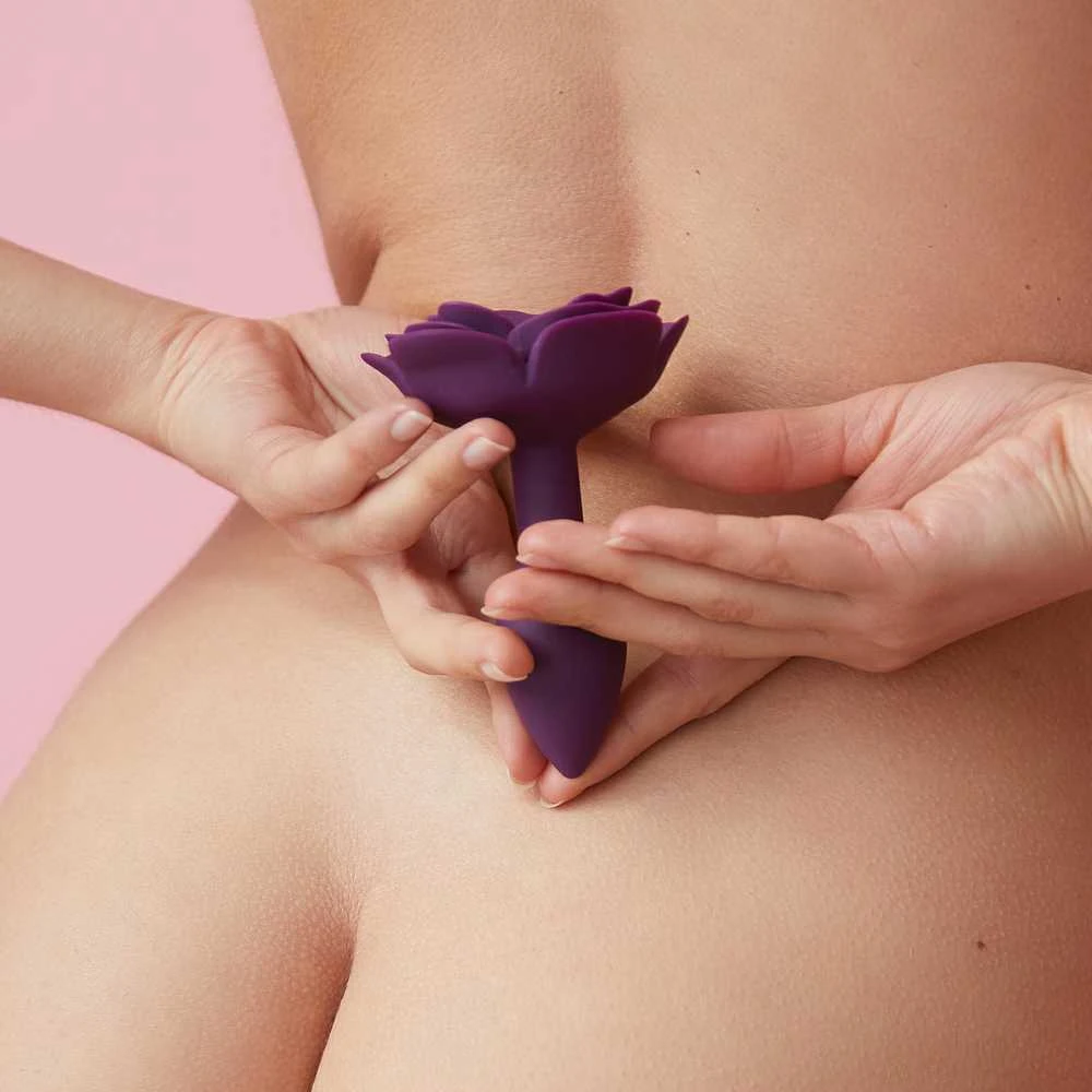 Love To Love Smooth analinis kamštis, rožė, įvairūs dydžiai S-L
