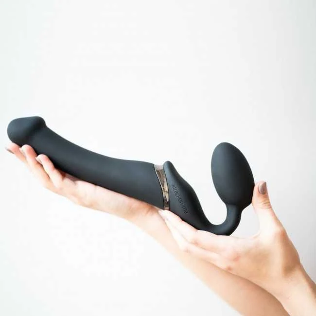 Strap On Me Vibrating Strap-On M Juodas