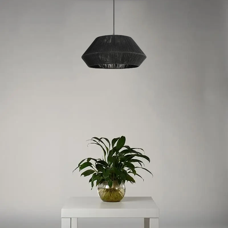 Pakabinamas šviestuvas Natūrali jūrinis ratano pakabinama lemputė - 50 cm (juoda)