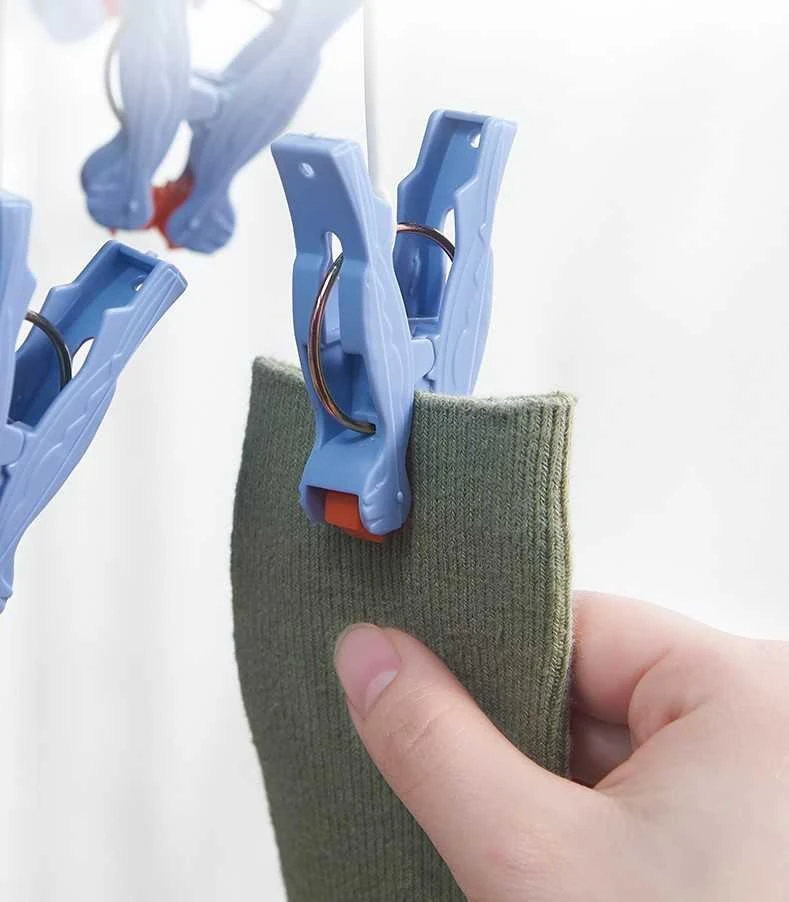 Plastikinis sulankstomas drabužių kabykla su klipsais – 19 klipsų – tamsiai mėlyna