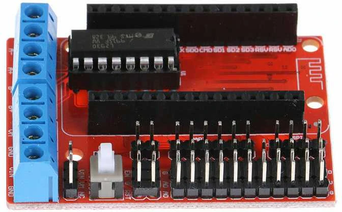 L293D variklio valdiklis, skirtas ESP8266 „WiFi ESP12E LUA“ - raudona