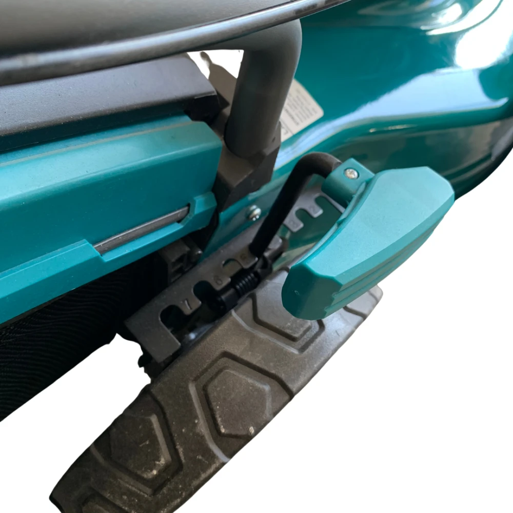 Savaeigė vejapjovė GTM 46cm Briggs & Stratton 500E su 4 bėgiais