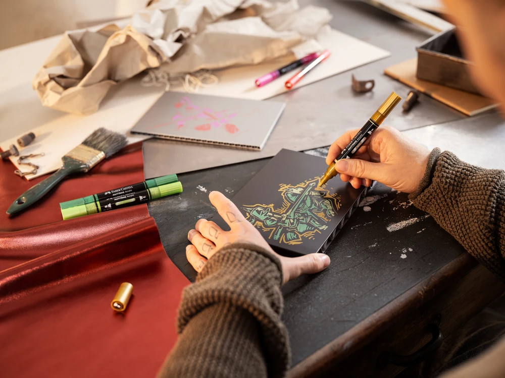 Akrilinis žymeklis Faber-Castell Multimark SP, auksinė spalva 250