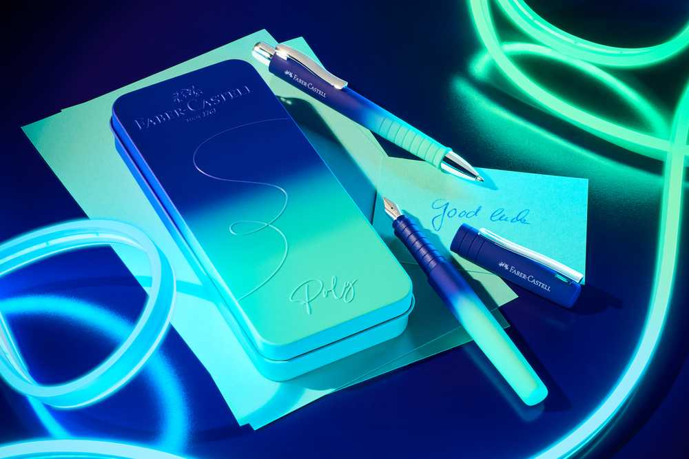 Blue Rinkinys Faber-Castell Poly Ball Buzzing Mėlyna, plunksnakotis ir tušinukas
