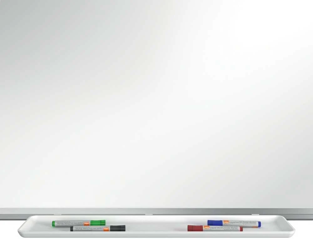 Keramikinė balta magnetinė lenta NOBO Premium Plus, 120×90 cm, sertifikuota EU Ecolabel