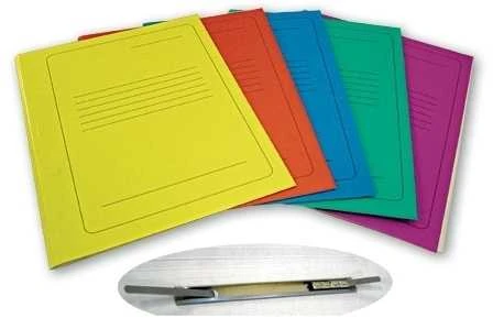 Smlt Art Kartoninis segtuvėlis SMLT A4 300g, raudonas su spauda ir įsegėle