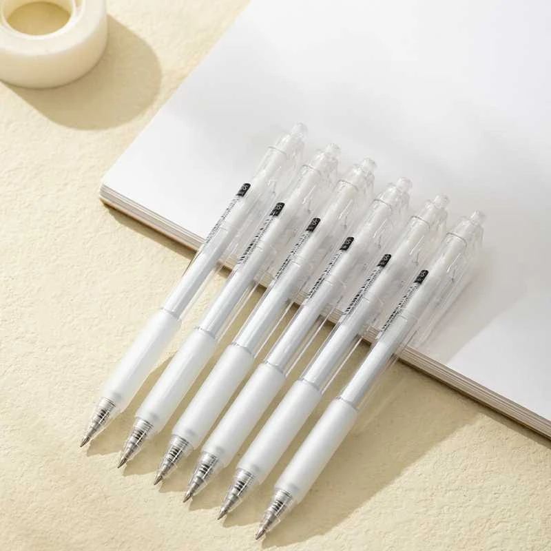Gelinis tušinukas DELI G057 0.5 mm juodos spalvos