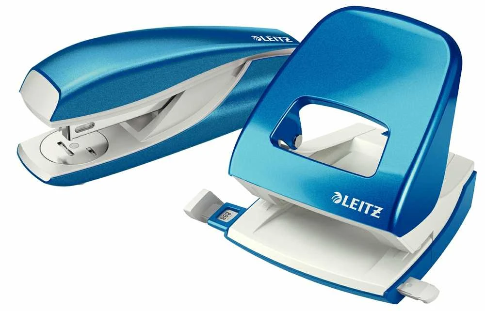 Skylmuša LEITZ WOW 5008 mėlyna, pramuša iki 30lapų