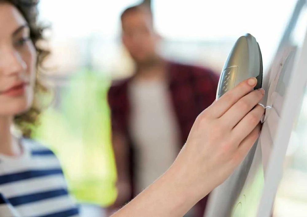 Esselte Stiklinių lentų valiklis NOBO