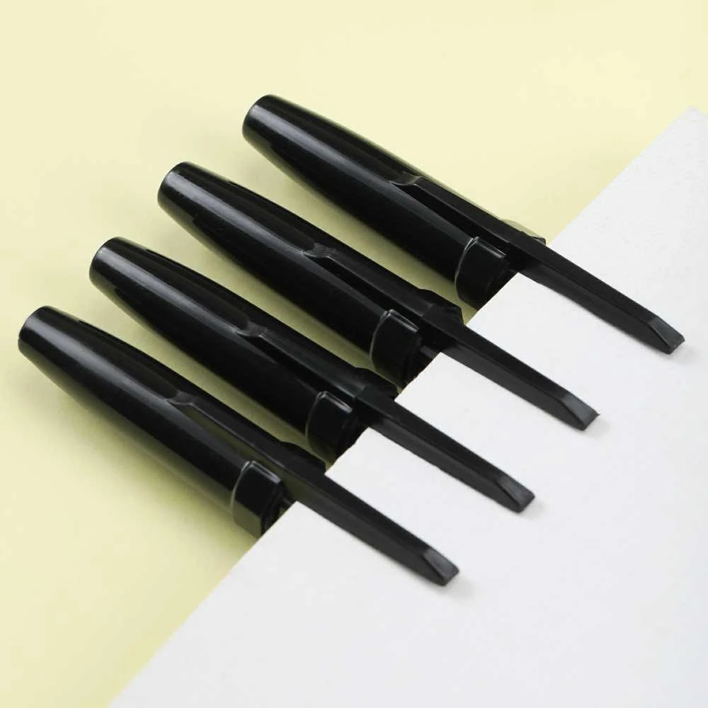 Tušinukas DELI P1-Classic 0.7mm, juodos spalvos