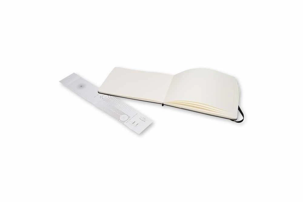 Užrašų knygutė Moleskine 13x21cm, balti lapai, minkštu viršeliu, juodos spalvos