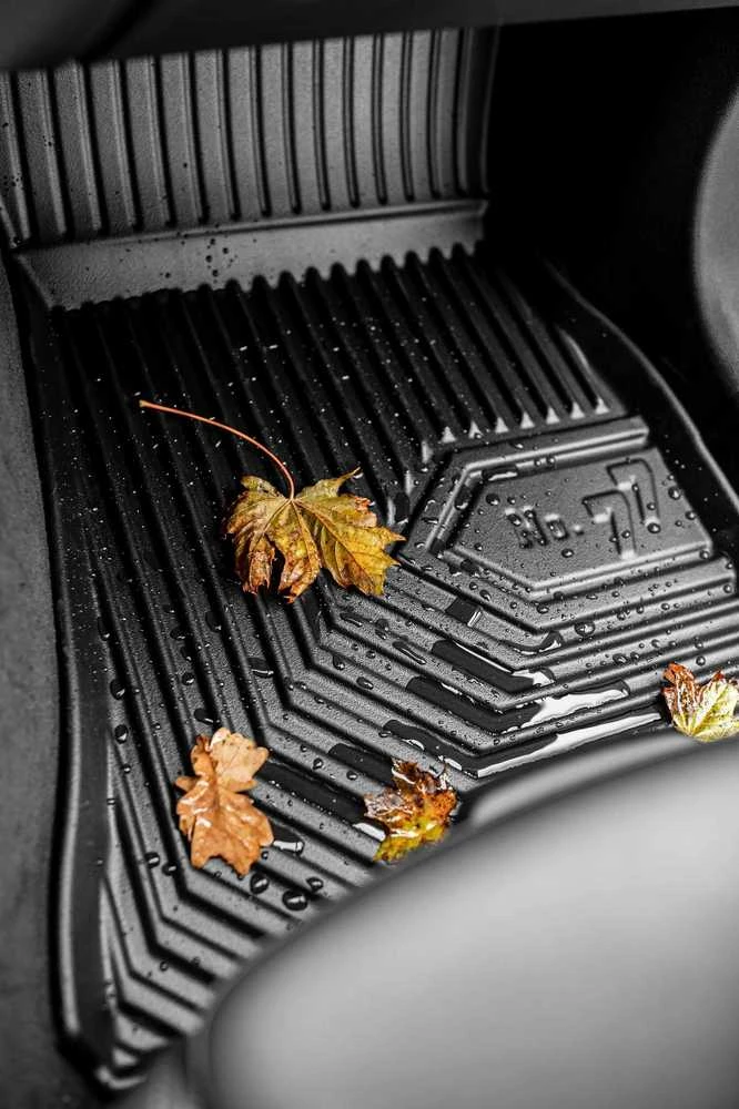 Frogum Guminiai Premium 77 kilimėliai Mercedes Benz CLK C209 2002-2009