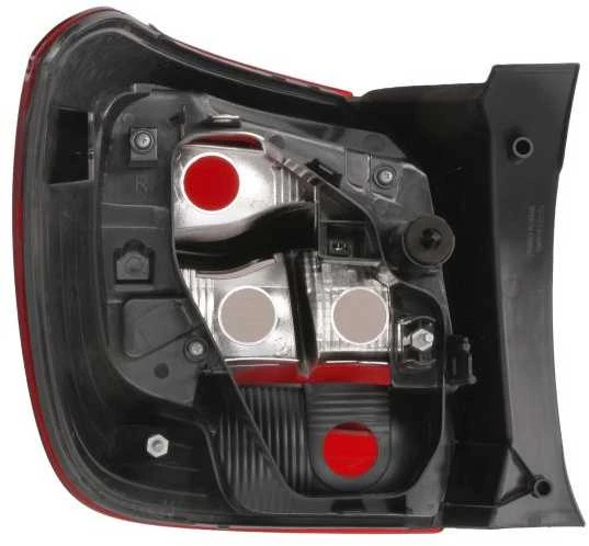 Galinis žibintas TYC Dacia Sandero 2012-