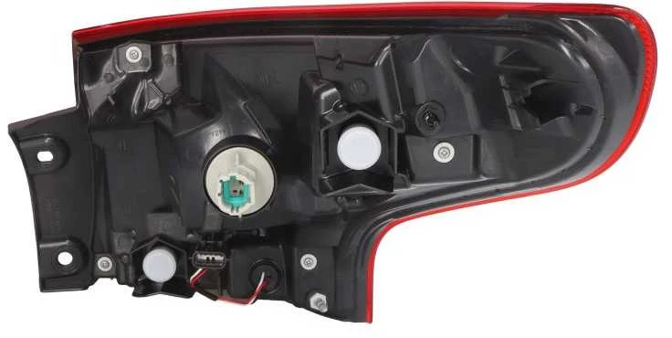 Galinis žibintas TYC Nissan Qashqai J11 2013-