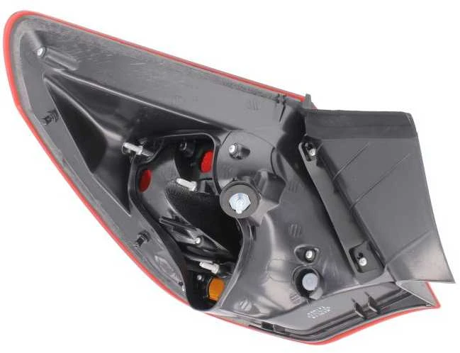 Galinis žibintas TYC Opel Astra J Hečbekas 2009-2015