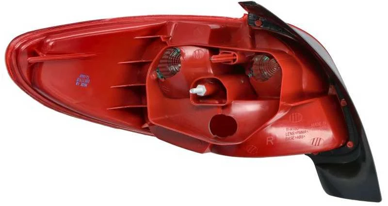 Galinis žibintas TYC Peugeot 206 1998-2012