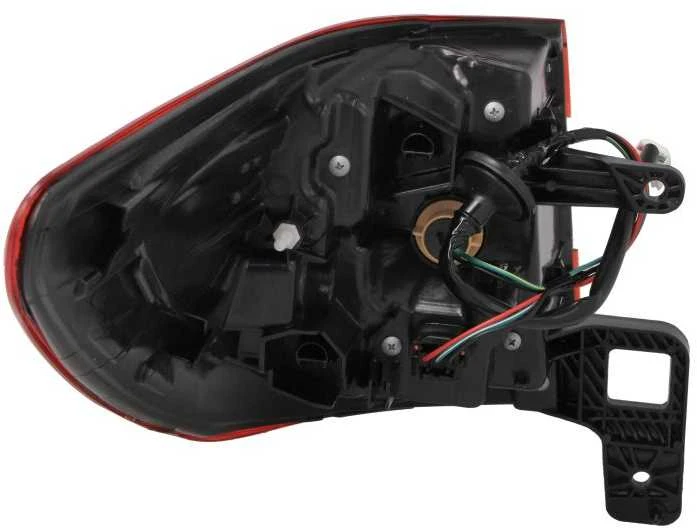 Galinis žibintas TYC Subaru Outback V 2014-