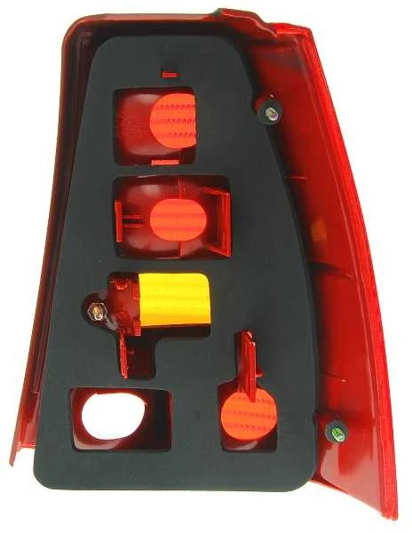 Galinis žibintas TYC VW Golf Mk4 universalas, VW Bora 1997-2004
