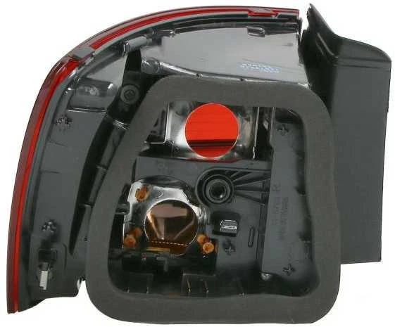 Galinis žibintas TYC VW Jetta VI 2010-