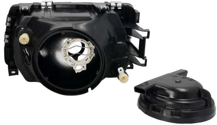 Priekinis žibintas TYC Audi 100 1982-