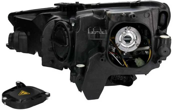 Priekinis žibintas TYC Audi A4 B9 2015-