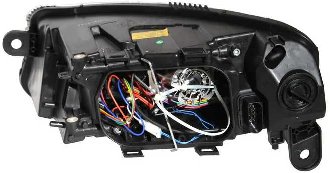 Priekinis žibintas TYC Audi A6 C6 2004-