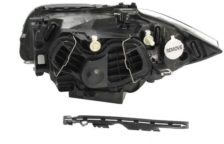 Priekinis žibintas TYC BMW 1 serija E81, E82, E87, E88 2003-